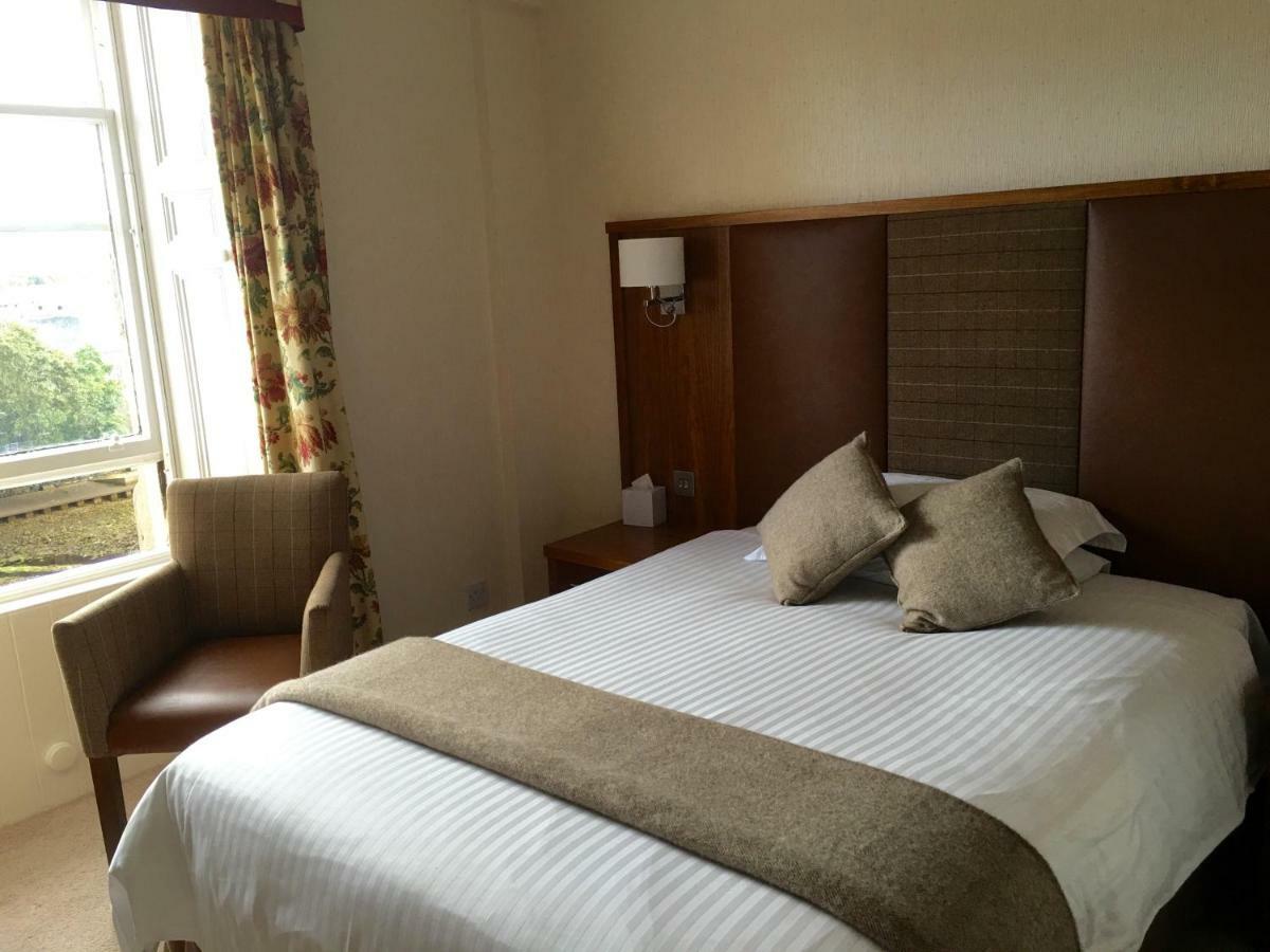 Mackays Hotel Wick  Bagian luar foto